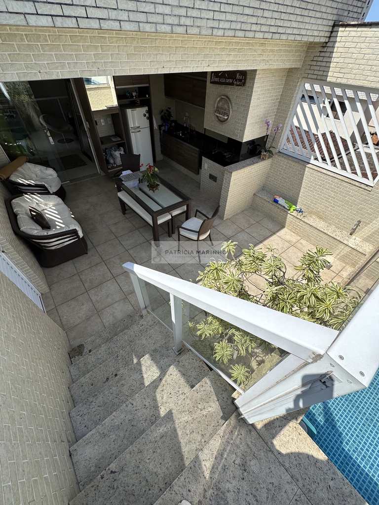 Casa em Santos, no bairro Embaré