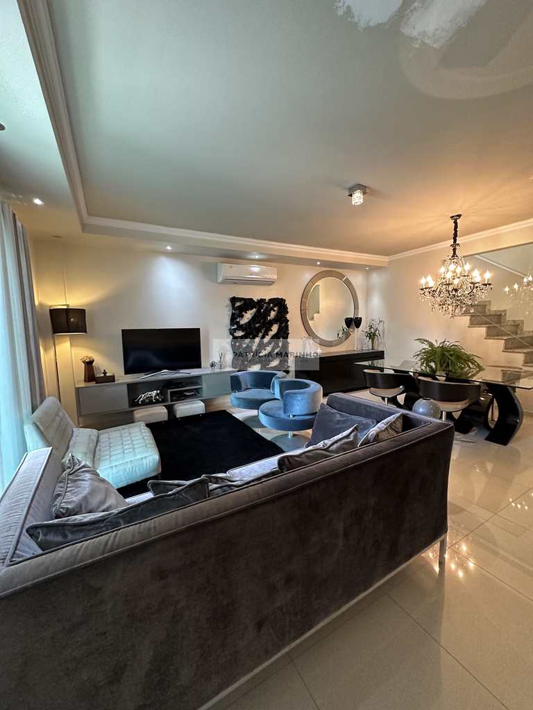Casa em Santos, no bairro Embaré