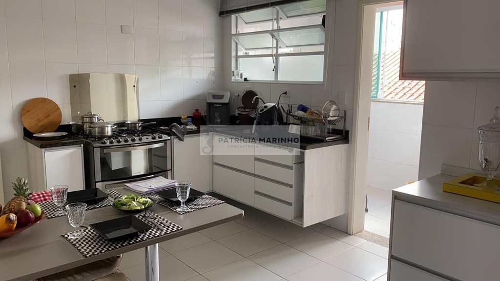 Casa em Santos, no bairro Embaré