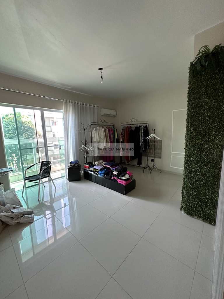 Casa em Santos, no bairro Embaré