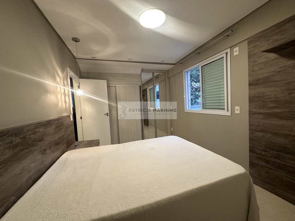 Casa em Santos, no bairro Boqueirão