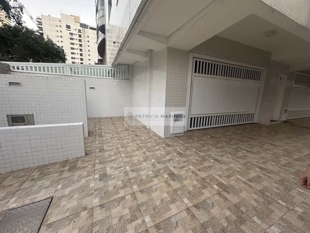 Casa em Santos, no bairro Boqueirão