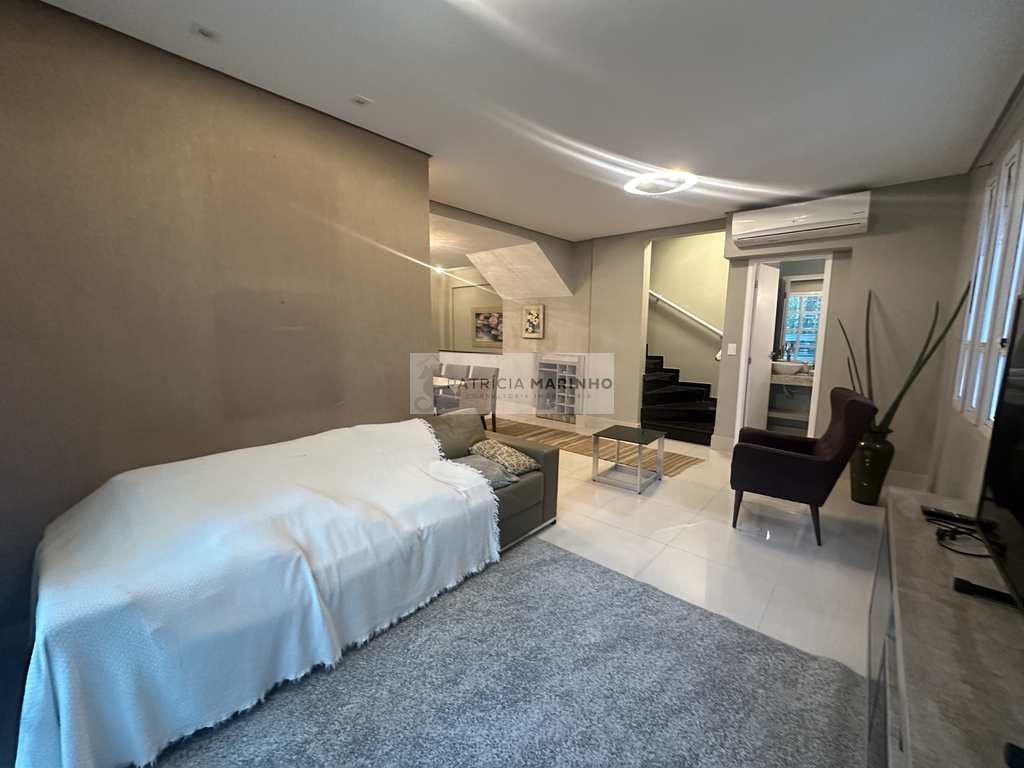 Casa em Santos, no bairro Boqueirão