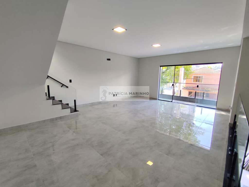 Casa em Santos, no bairro Boqueirão