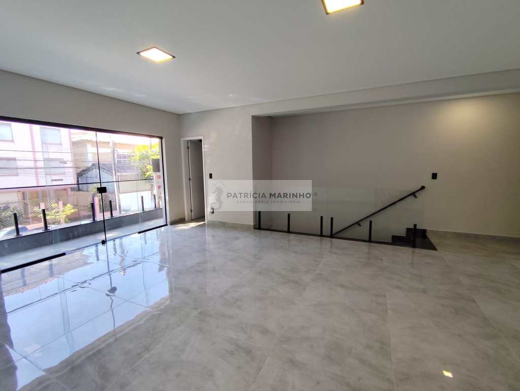 Casa em Santos, no bairro Boqueirão
