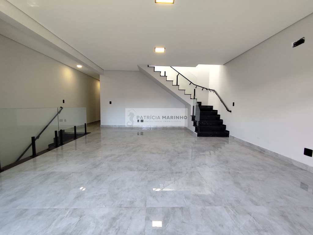 Casa em Santos, no bairro Boqueirão