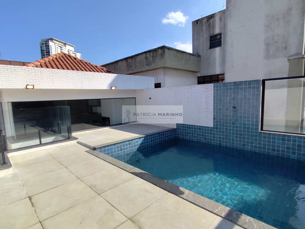 Casa em Santos, no bairro Boqueirão