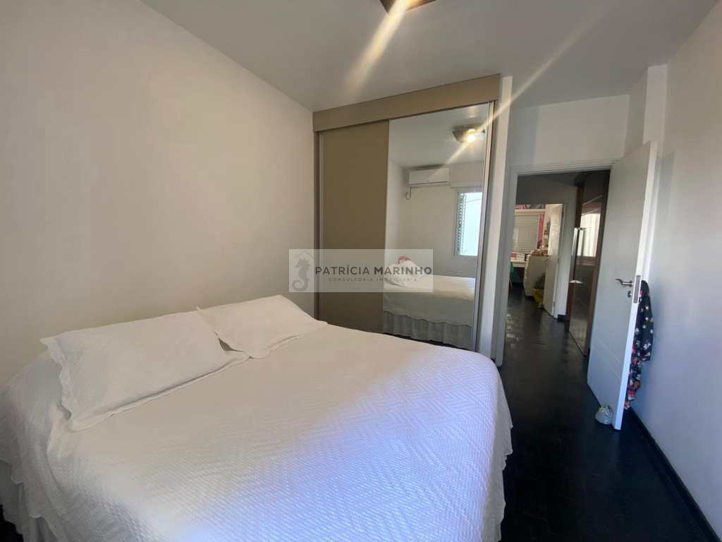 Apartamento em Santos, no bairro Boqueirão