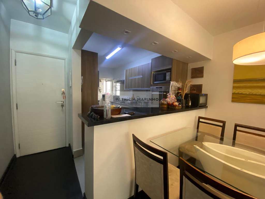 Apartamento em Santos, no bairro Boqueirão