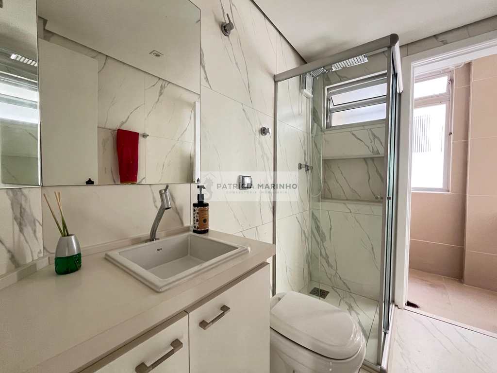 Apartamento em Santos, no bairro Gonzaga