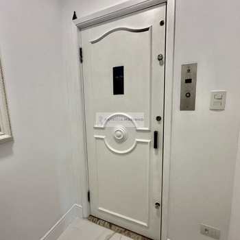 Apartamento em Santos, bairro Gonzaga