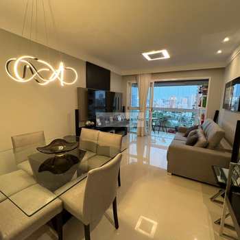 Apartamento em Santos, bairro Aparecida