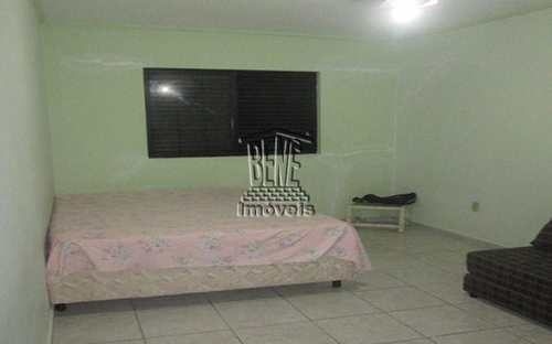 Apartamento, código 239 em Praia Grande, bairro Caiçara