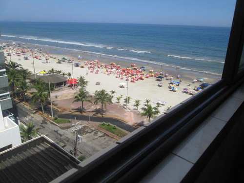 Apartamento, código 383 em Praia Grande, bairro Caiçara
