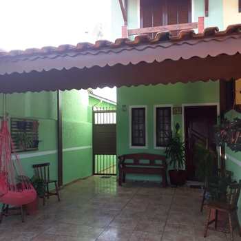 Sobrado em Praia Grande, bairro Caiçara