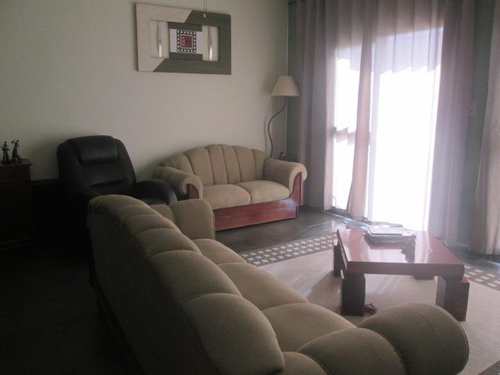 Apartamento, código 425 em Praia Grande, bairro Caiçara