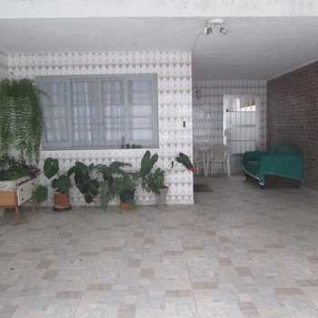 Casa em Praia Grande, bairro Caiçara
