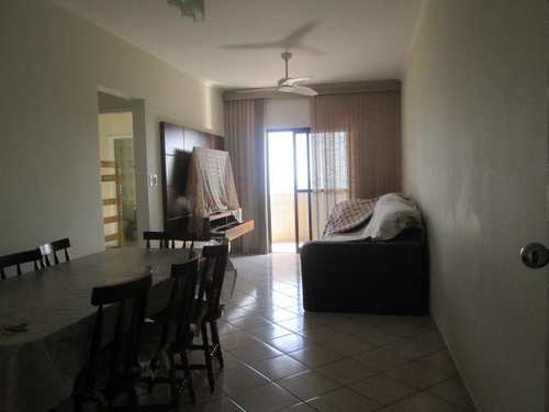 Apartamento, código 465 em Praia Grande, bairro Caiçara
