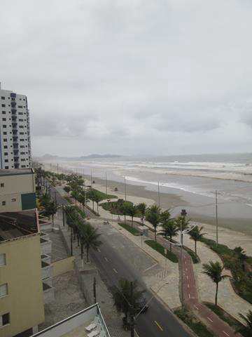 Apartamento, código 691 em Praia Grande, bairro Caiçara