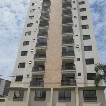 Apartamento em Praia Grande, bairro Caiçara