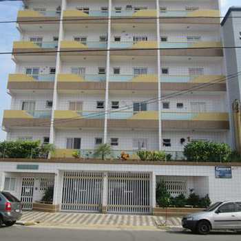 Kitnet em Praia Grande, bairro Caiçara