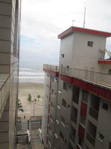 Apartamento em Praia Grande, no bairro Real