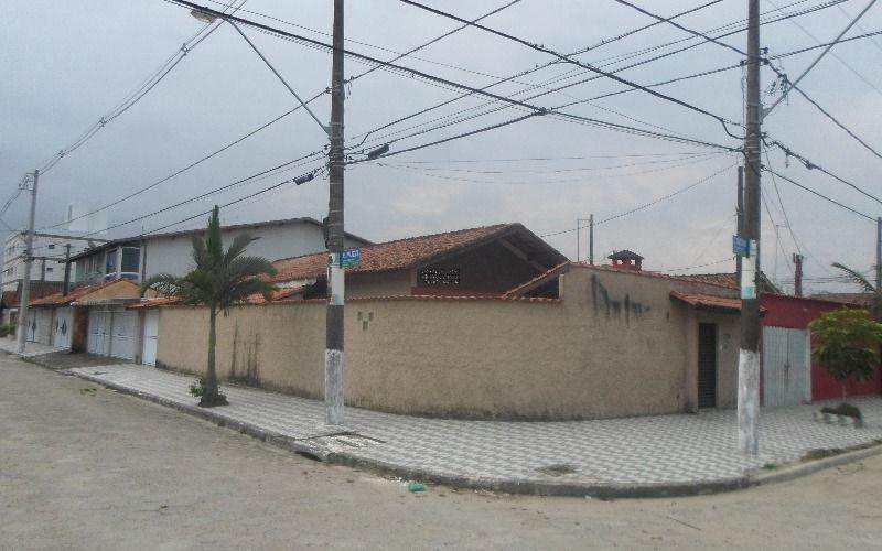 Casa em Praia Grande, no bairro Maracanã