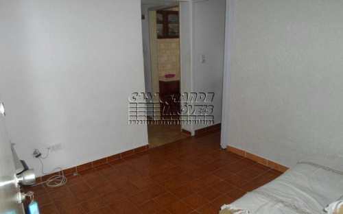 Kitnet, código 4832 em Praia Grande, bairro Caiçara