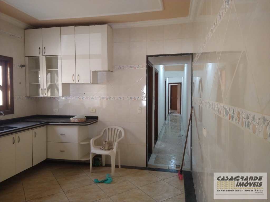 Casa em Praia Grande, no bairro Vilamar