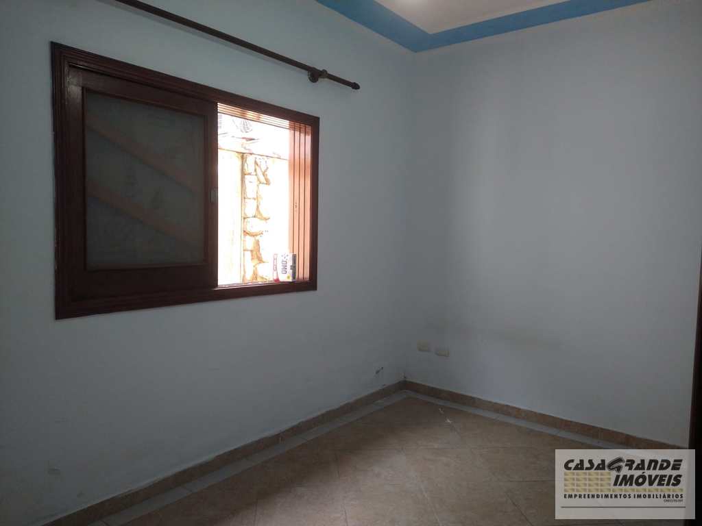 Casa em Praia Grande, no bairro Vilamar