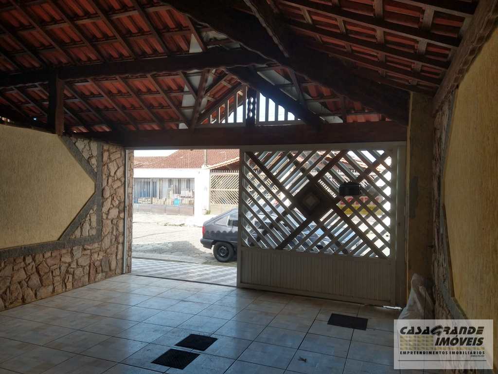 Casa em Praia Grande, no bairro Vilamar