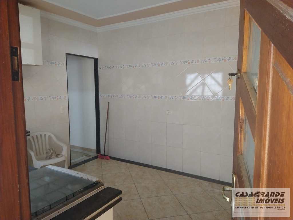 Casa em Praia Grande, no bairro Vilamar