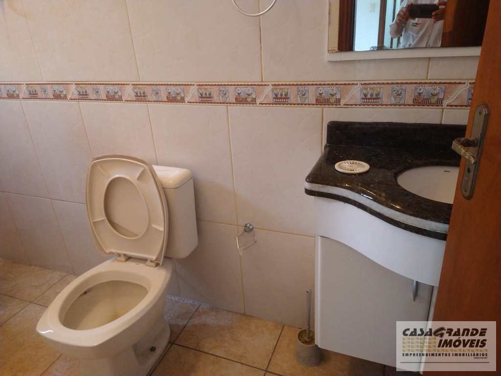 Casa em Praia Grande, no bairro Vilamar