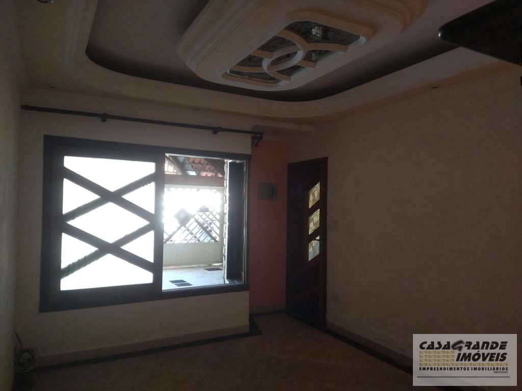 Casa em Praia Grande, no bairro Vilamar