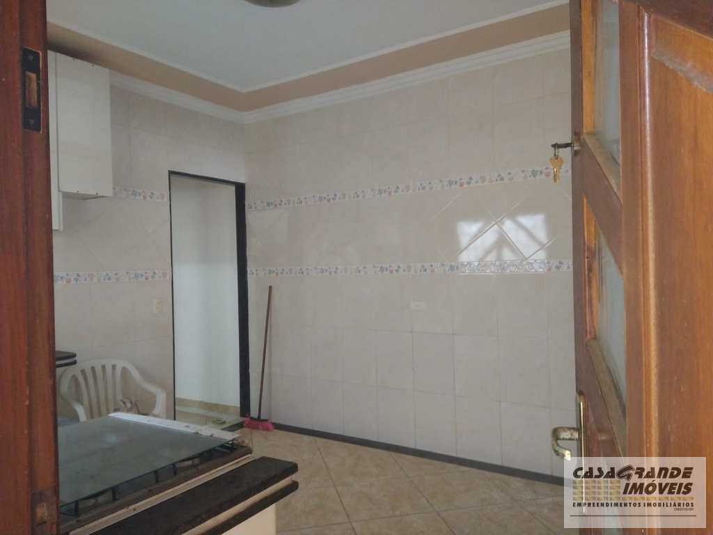 Casa em Praia Grande, no bairro Vilamar