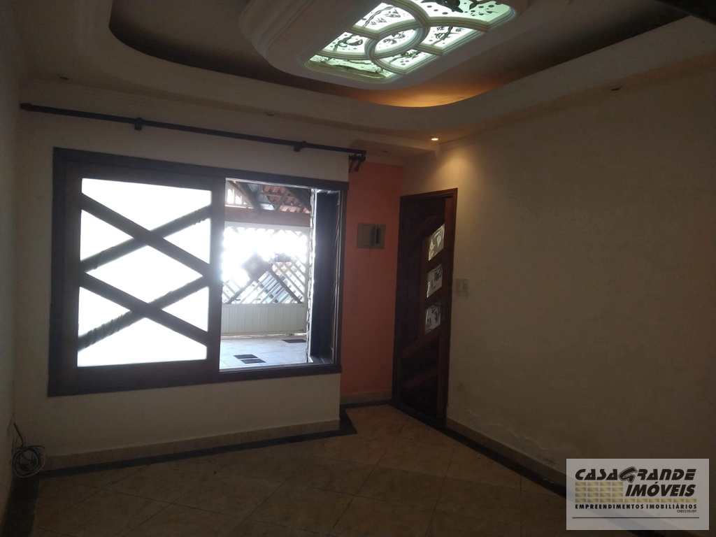 Casa em Praia Grande, no bairro Vilamar