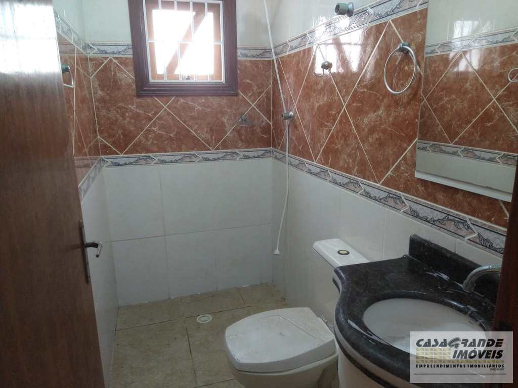 Casa em Praia Grande, no bairro Vilamar