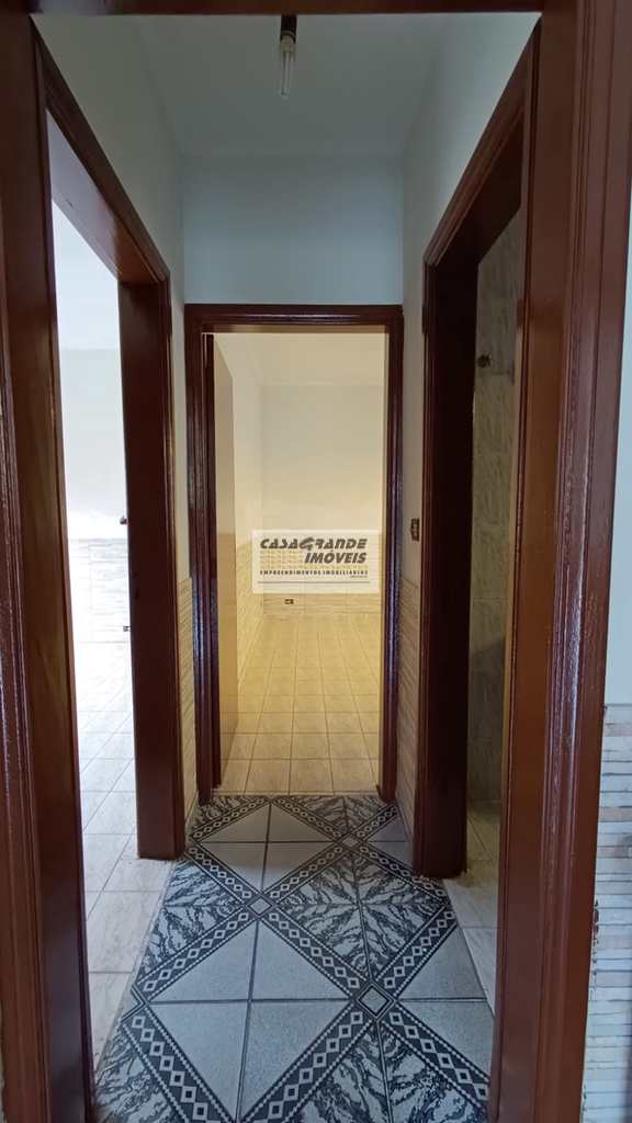 Casa em Praia Grande, no bairro Maracanã