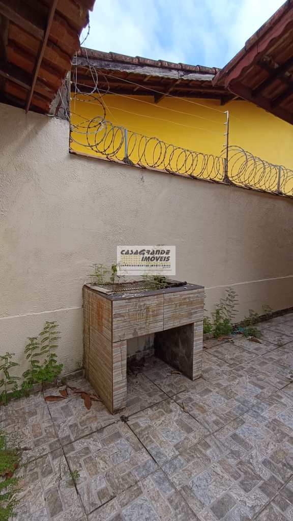 Casa em Praia Grande, no bairro Maracanã