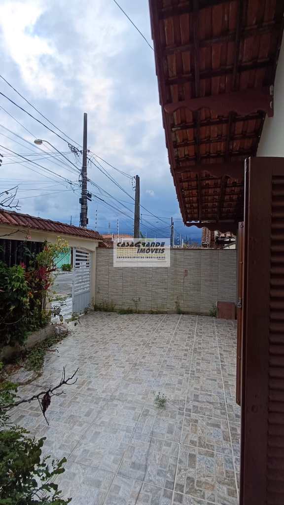 Casa em Praia Grande, no bairro Maracanã