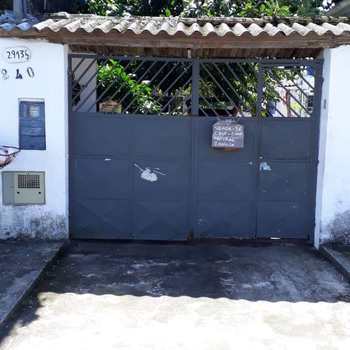 Casa em Praia Grande, bairro Esmeralda