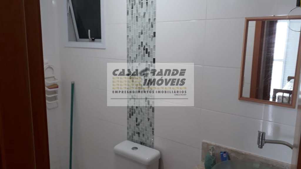 Apartamento em Praia Grande, no bairro Caiçara