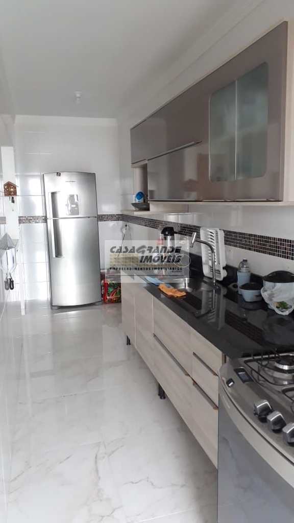 Apartamento em Praia Grande, no bairro Caiçara