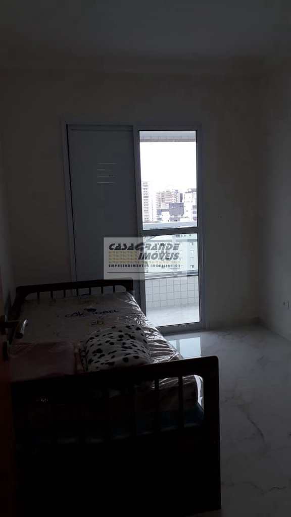 Apartamento em Praia Grande, no bairro Caiçara