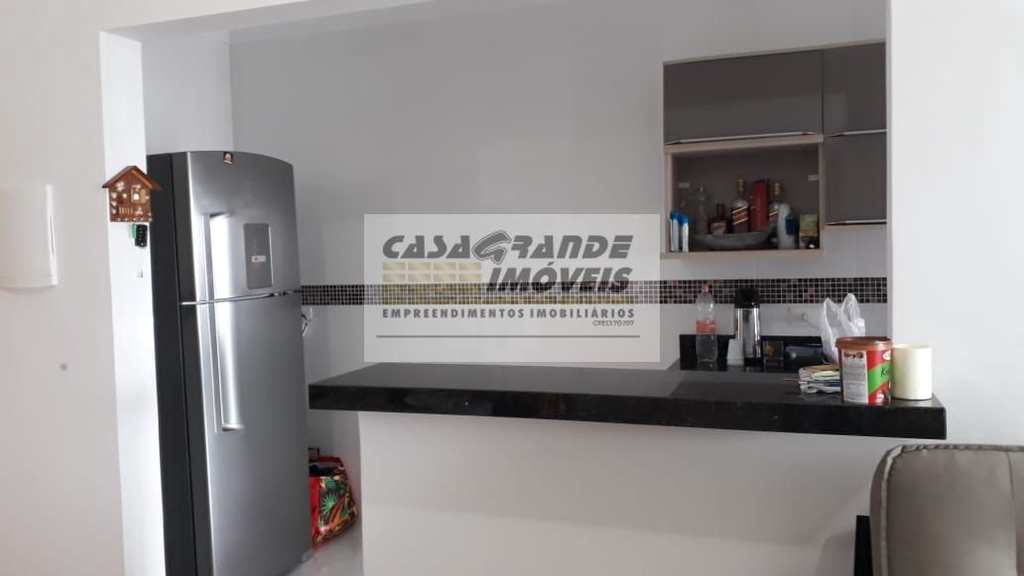 Apartamento em Praia Grande, no bairro Caiçara