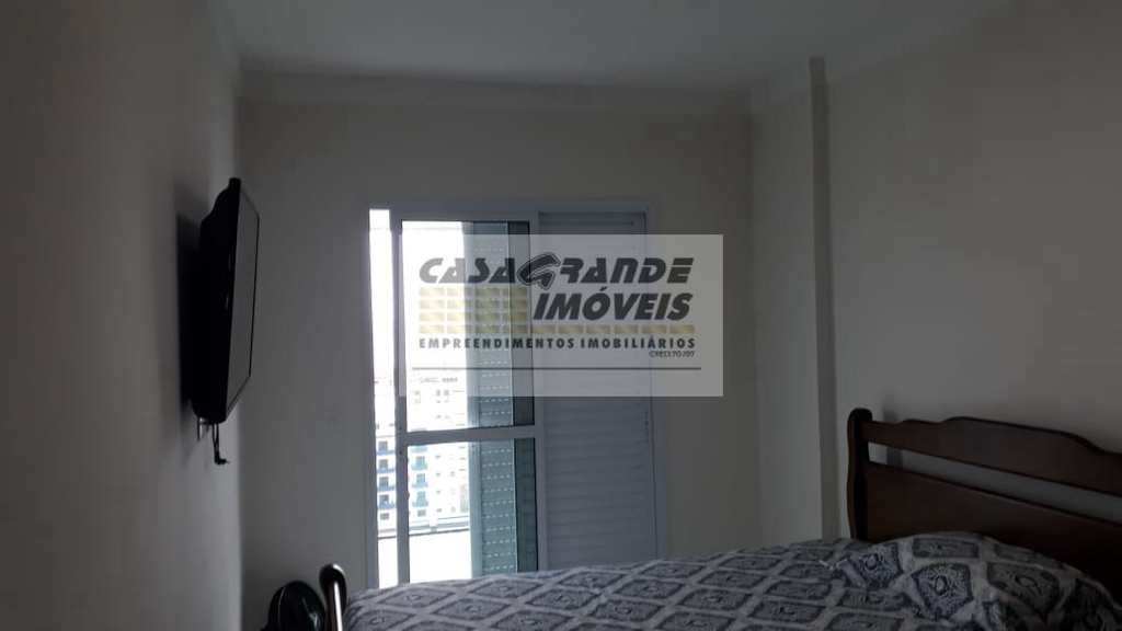 Apartamento em Praia Grande, no bairro Caiçara