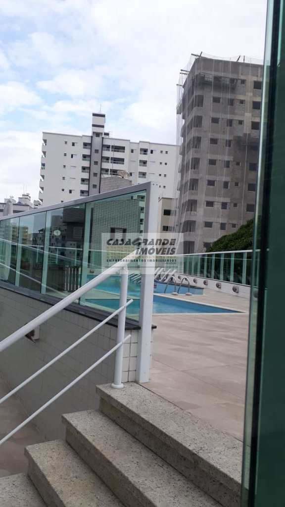 Apartamento em Praia Grande, no bairro Caiçara