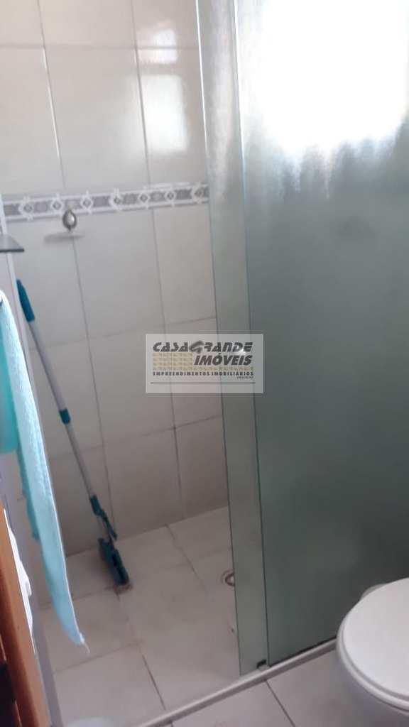 Apartamento em Praia Grande, no bairro Tupi