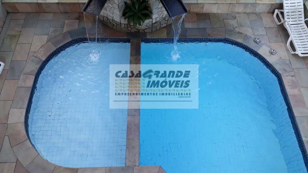 Apartamento em Praia Grande, no bairro Tupi