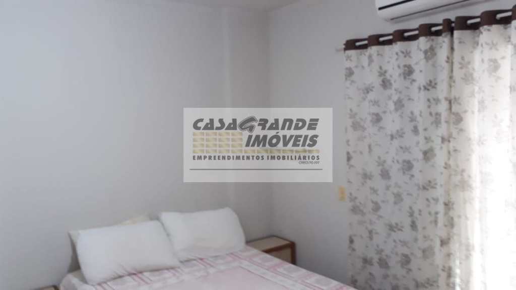 Apartamento em Praia Grande, no bairro Tupi